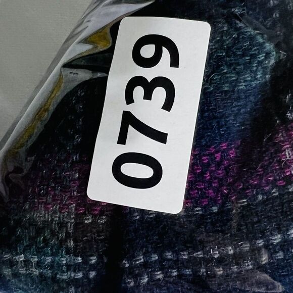 Talbots Sz 2P Wool Plaid Tartan Navy Pink Green Skirt Mini Modern Beautiful 0739 - Picture 9 of 9